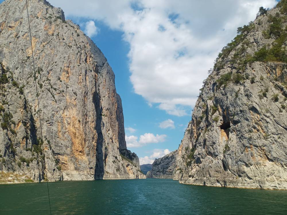 Şahinkaya Kanyonu'na ziyaretçi akını 5