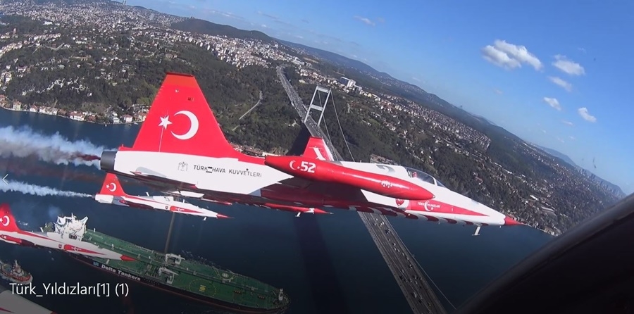 Türk Yıldızları'nın kokpitinden eşsiz İstanbul Boğazı 2