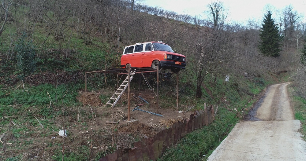 Karadeniz’de görenleri şaşırtan kış bahçesi 2