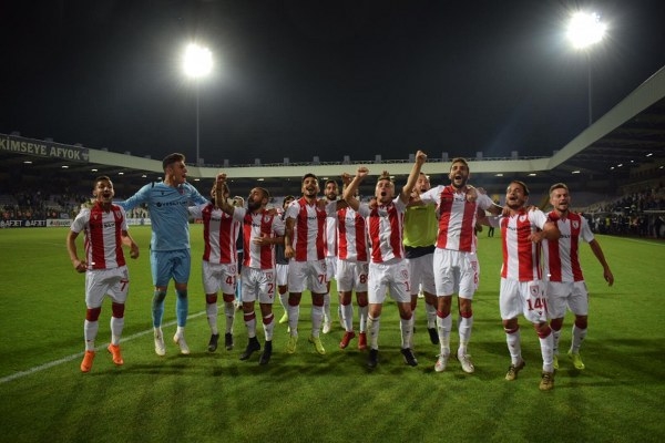 Samsunspor deplasmanda galip 16
