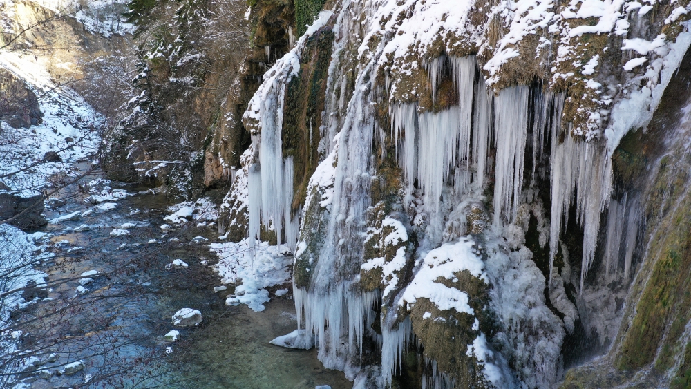 Karadeniz’de eşsiz kış manzaraları 11