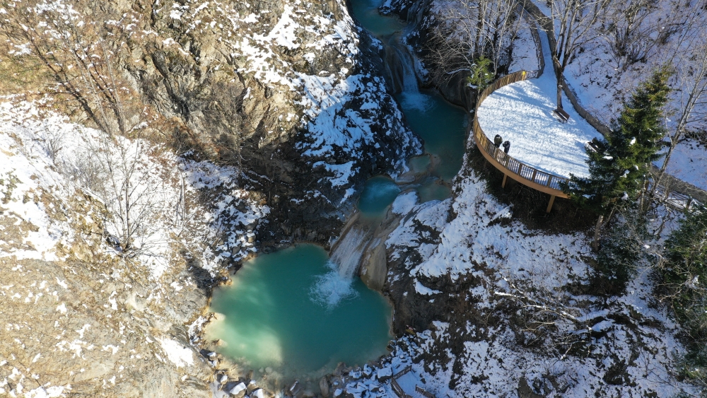 Karadeniz’de eşsiz kış manzaraları 9