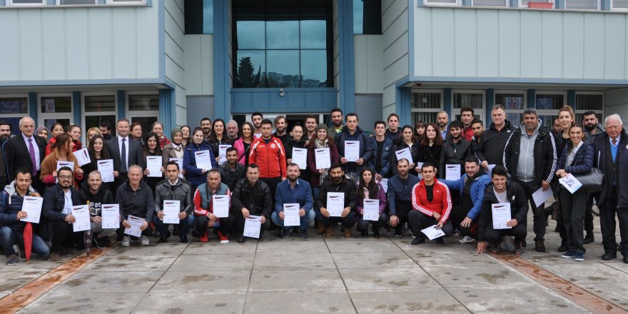 Çocuk Atletizmi Semineri Samsun'da gerçekleştirildi  