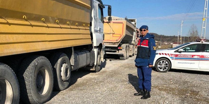 Jandarma trafikte 'ağır vasıta' denetimi 