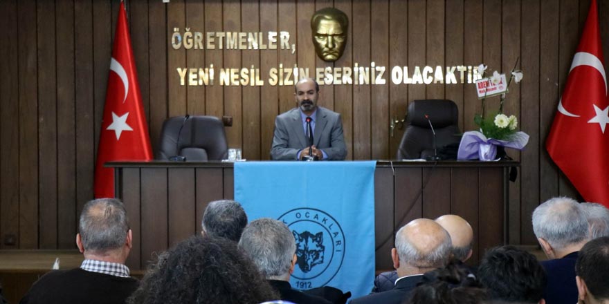 Tarihçi profesörden “anayurt” konferansı