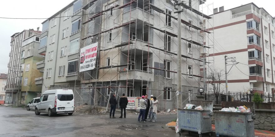 İnşaat işçilerinin malzemeleri çalındı 