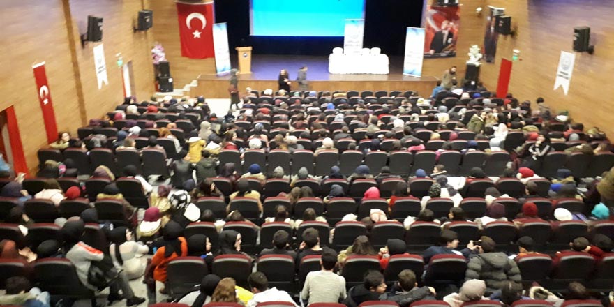 "Vezirköprü'den Yetişenler" konferansı