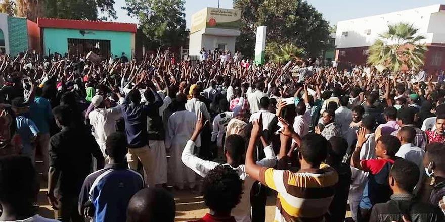 Sudan'daki gösterilerde 7 kişi öldü