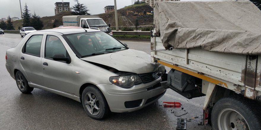 Samsun'da zincirleme trafik kazası: 1 yaralı 