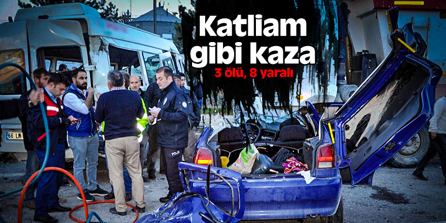 İşçi servisi ile otomobil kafa kafaya çarpıştı: 3 ölü, 8 yaralı