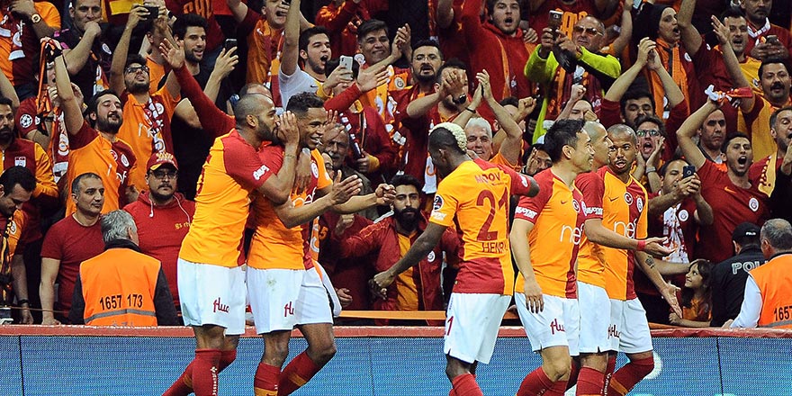 Galatasaray liderliğe yükseldi