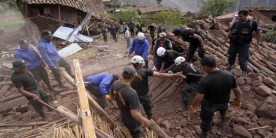 Peru'da 8 büyüklüğünde deprem meydana geldi