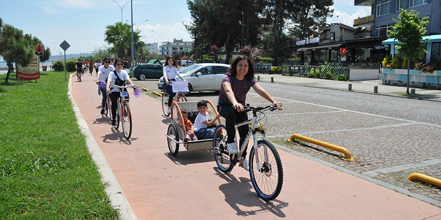 Çevre için pedalladılar