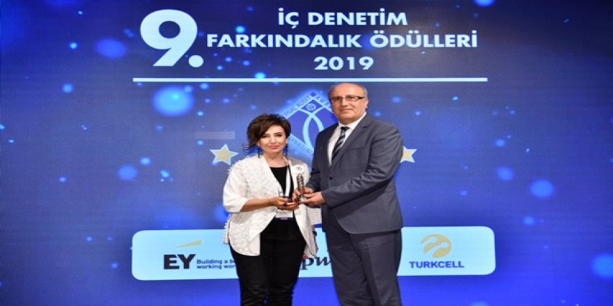 TİDE’nin “Akademik Farkındalık Ödülü” OMÜ’nün 