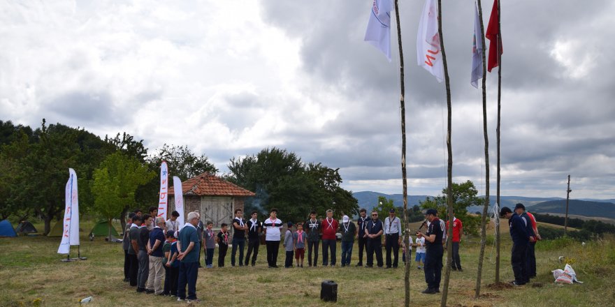 Samsun Yıldız Gençlik'ten 2. baba-oğul ve izci kampı