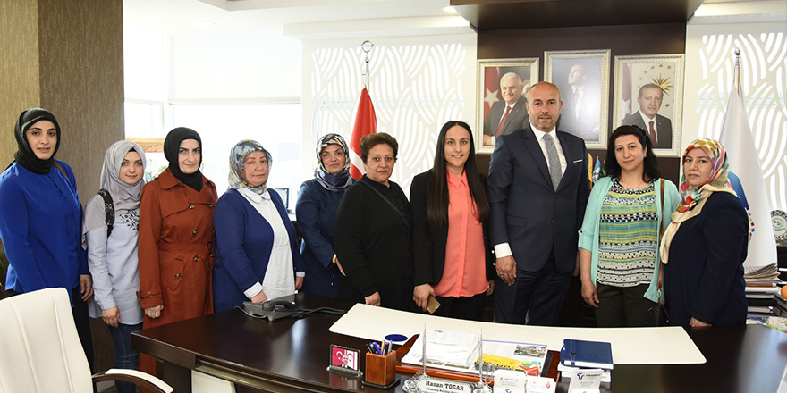 Başkan Togar, Tekkeköy AK Parti Kadın Kollarını ağırladı