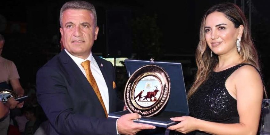 Alaçam'da Türk Halk müziği konseri