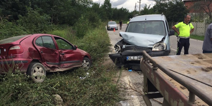 Samsun'da trafik kazası: 2 yaralı