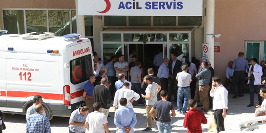 Öğrenci servisi devrildi: 2 ölü, 4 yaralı