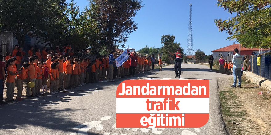 Jandarma Samsun'da trafik eğitim seminerlerini sıklaştırdı