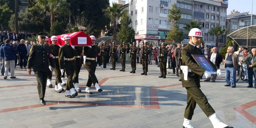 Kıbrıs gazisi törenle son yolculuğuna uğurlandı