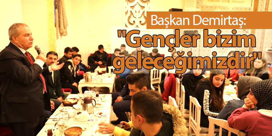 Başkan Demirtaş'tan öğrencilere moral desteği