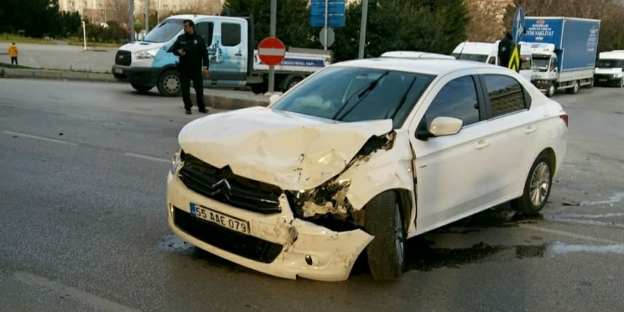 Samsun'da trafik kazası: 2 yaralı