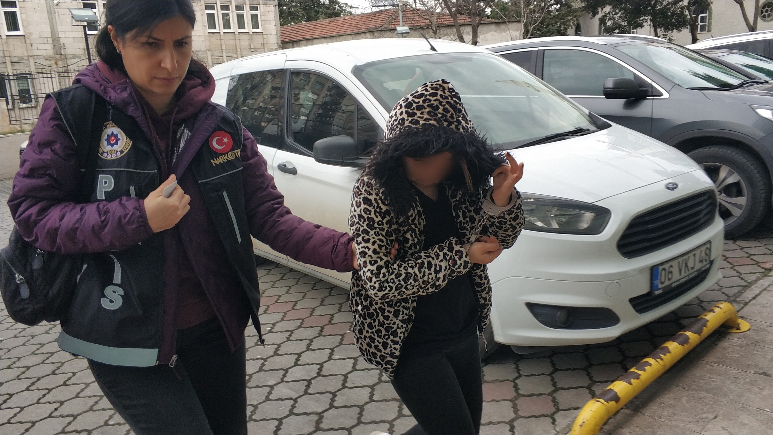 Samsun'da uyuşturucu ticareti yapan 2 kişi gözaltına alındı