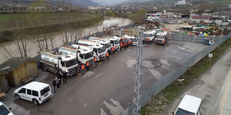 İlkadım'da virüs mücadelesi sokak sokak sürüyor