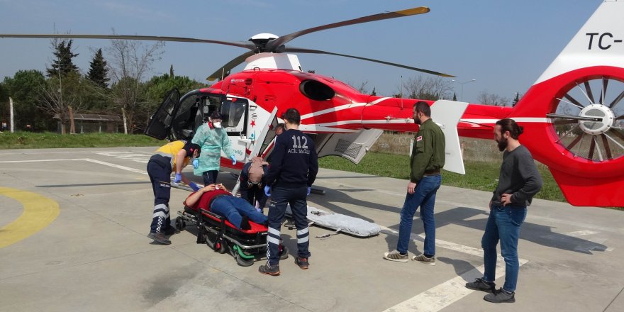 Samsun'da yaralı gencin imdadına ambulans helikopter yetişti