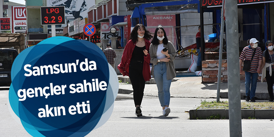 Samsun'da gençler sahile akın etti