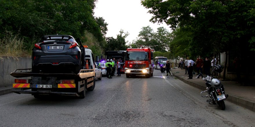 Otomobil ile belediye otobüsü çarpıştı: 1 ölü