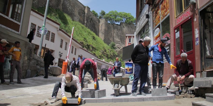 Bitlis sokakları Samsun Büyükşehir Belediyesi desteği ile güzelleşecek