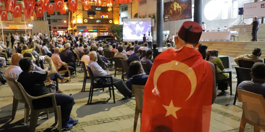 Çarşamba'da 15 Temmuz gecesi meydanlar doldu - samsun haber