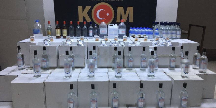 Samsun'da 645 litre etil alkol ve 39 şişe kaçak içki ele geçirildi - samsun haber