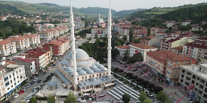 Havza Belediyesi'nden 4 bin kişiye iftar