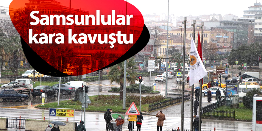 Samsun'da şehir merkezine mevsimin ve yılın ilk karı düştü - samsun haber