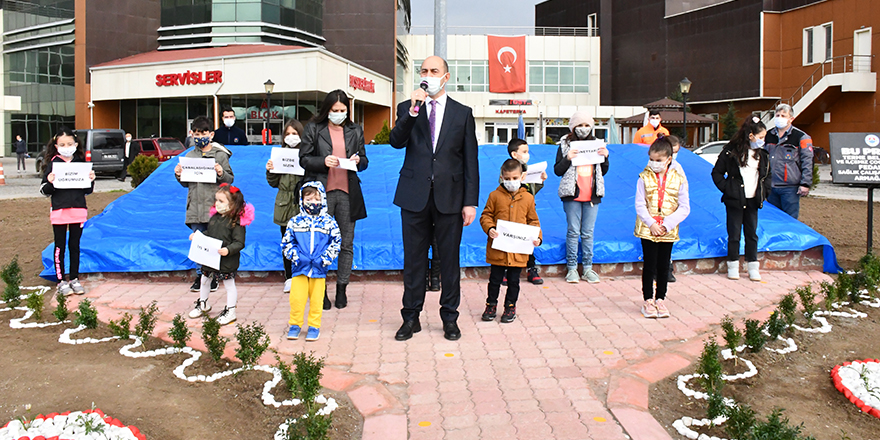 Terme Belediyesi ve çocuklardan sağlıkçıları duygulandıran dev mozaik - samsun haber