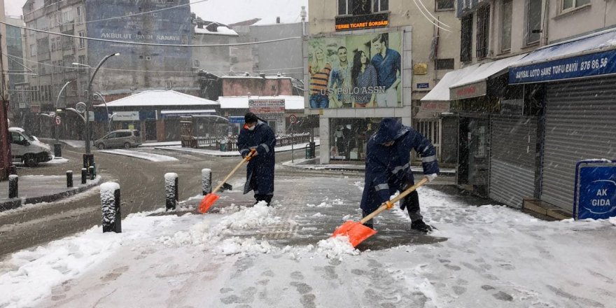 Terme'de aralıksız kar mesaisi - samsun haber