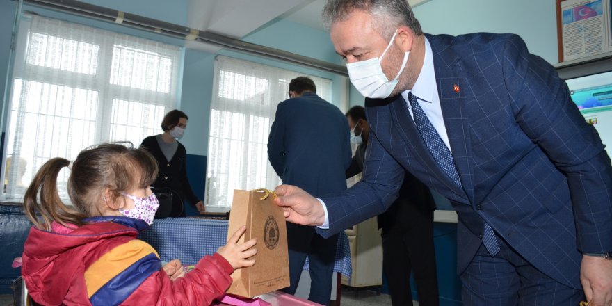 19 Mayıs Belediyesi'nden öğrencilere hoş geldin hediyesi - samsun haber