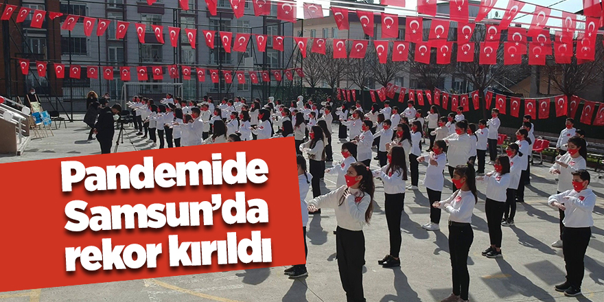 100 öğrenci “İstiklal Marşı” işaret diliyle okudu - samsun haber