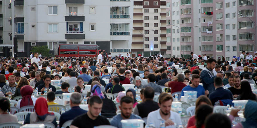 Yenimahalle’de büyük iftar buluşması