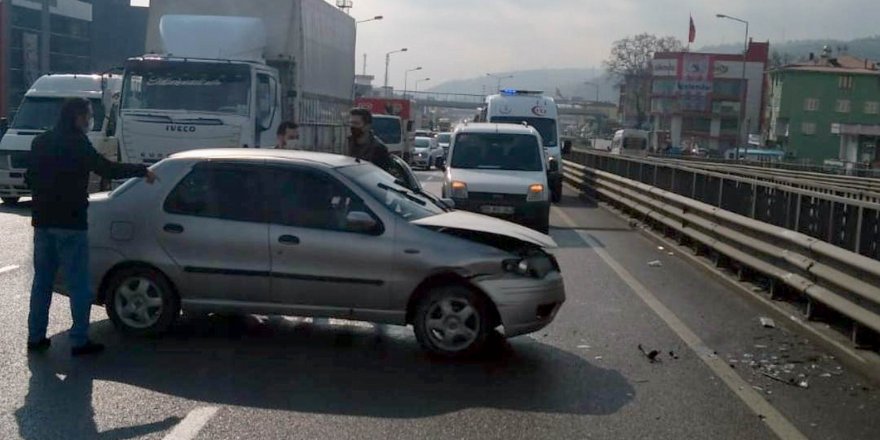 Samsun'da otomobil bariyere çarptı!  1 yaralı - samsun haber