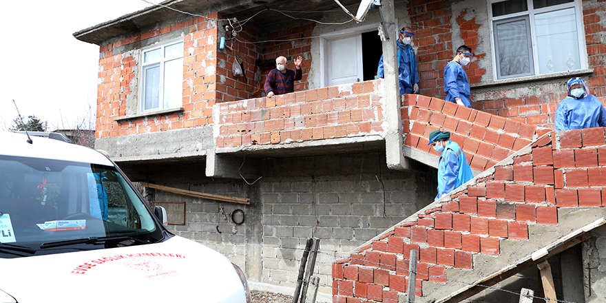 Evde sağlık hizmeti ekipleri yüzleri güldürüyor - samsun haber