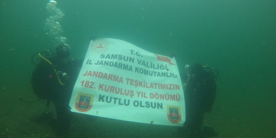 Samsun'da jandarmadan  su altında kutlama - samsun haber