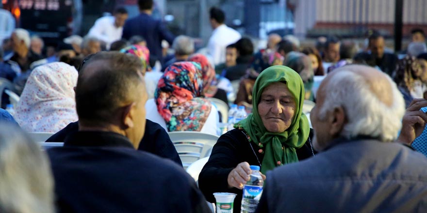 Başkan Taşçı, “Bu sofralarda birlik ve beraberlik var”