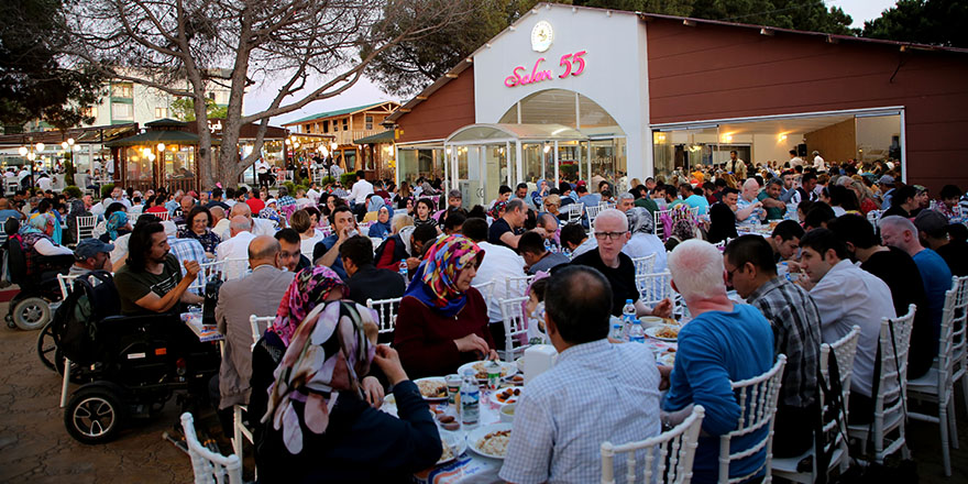 Atakum’da engelsiz iftar