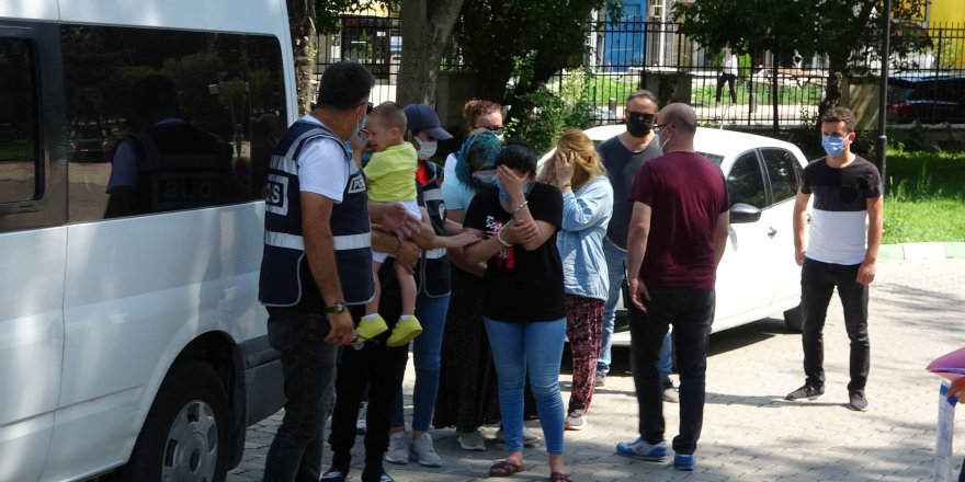 Samsun'da pişkin hırsız adliyeye götürülürken göbek attı - samsun haber