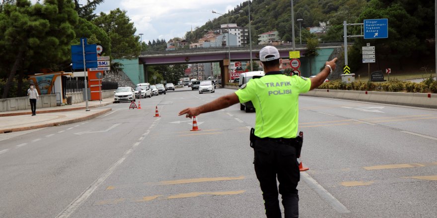 Samsun'da 247 araç trafikten men edildi - samsun haber