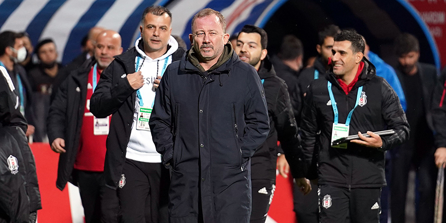 Beşiktaş'ta Sergen Yalçın dönemi sona erdi